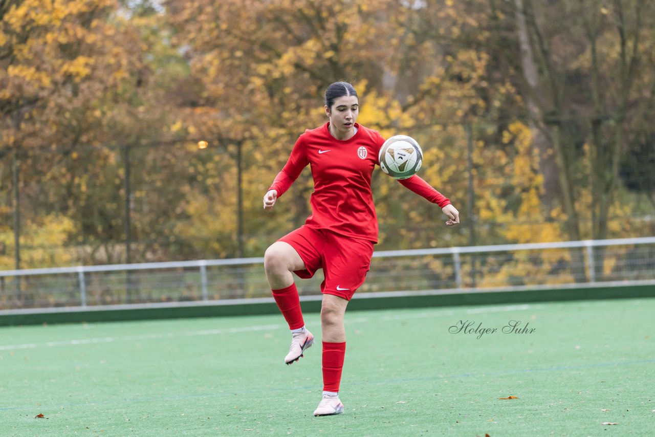 Bild 104 - wCJ VfL Pinneberg - Eimsbuettler TV : Ergebnis: 0:3